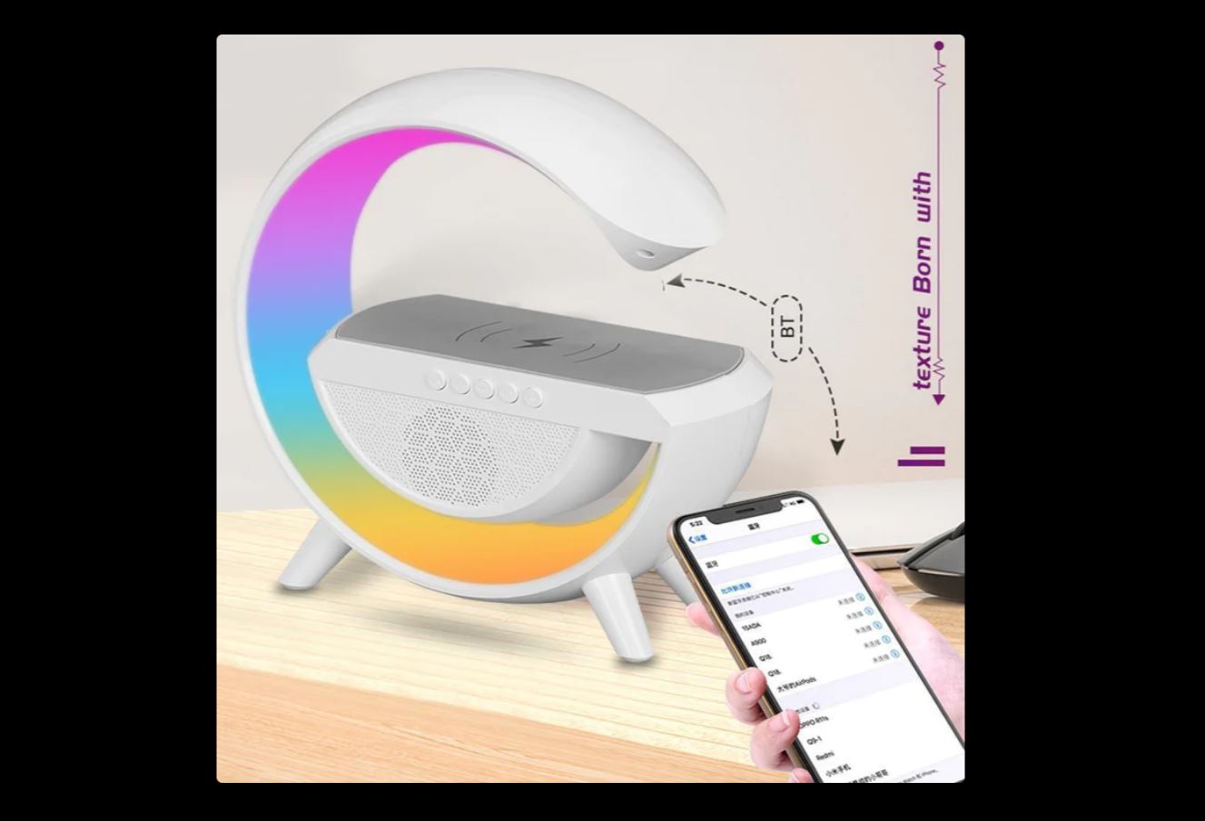 ForKumi charging station with Bluetooth speaker in white modern design on wooden desk with smartphone