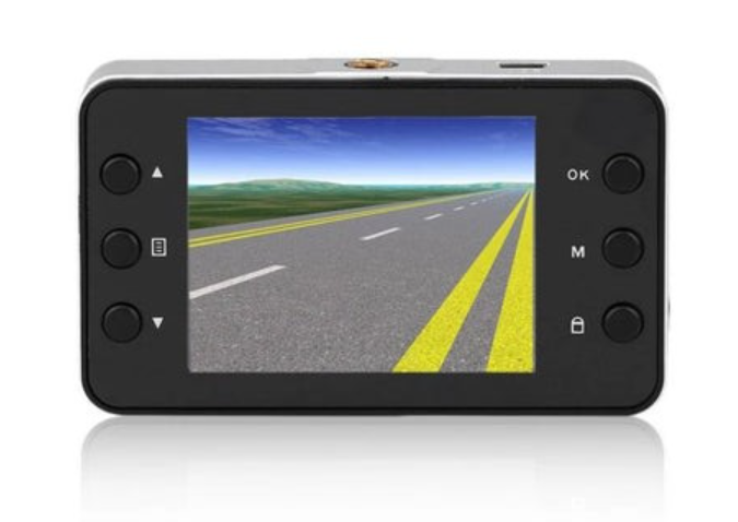 ForKumi 1080p dash cam with color display screen and control buttons for car safety