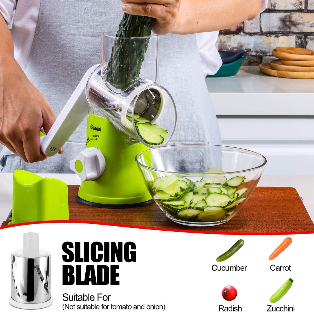 ForKumi 3-blade vegetable slicer in green with rotary handle and stainless steel blades for home use