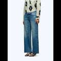 Avis mid-low stretch jeans for women in blue denim with a wide-leg fit and frayed hem