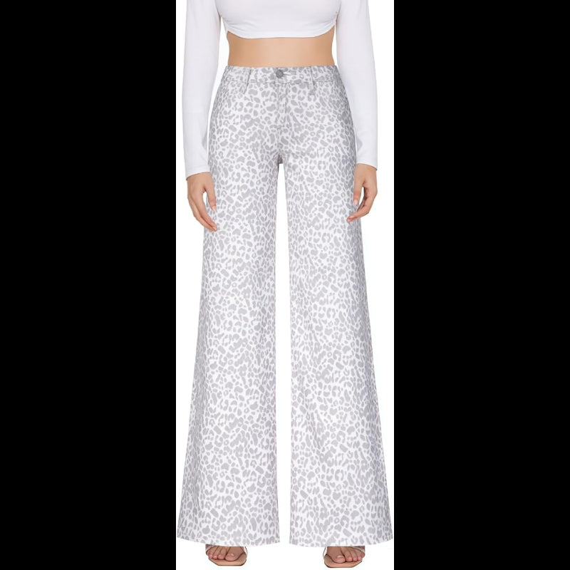 Avis mid-low stretch jeans for women with white and gray leopard print and wide leg design